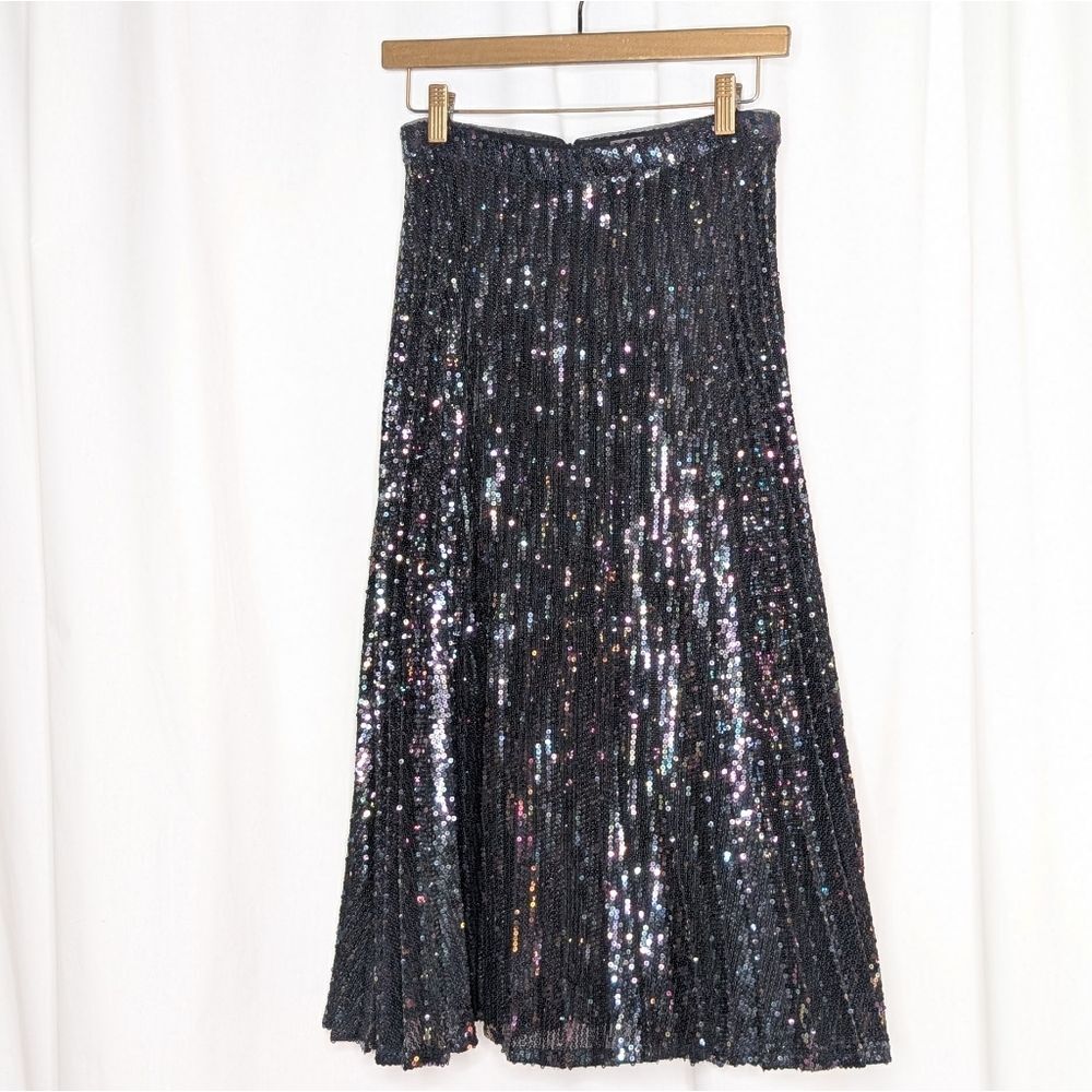 Parker Citrine Sequin Pleated Midi Skirt Black Iridescent
